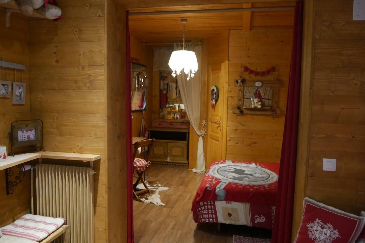 Chalet La Colombiere Sainte-Agnes  Luaran gambar